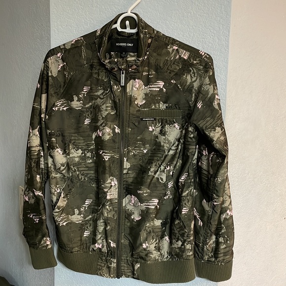 Jacket - Picture 6 of 7